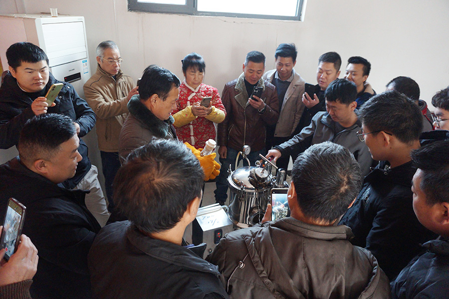 学习液体发酵罐接种技术1