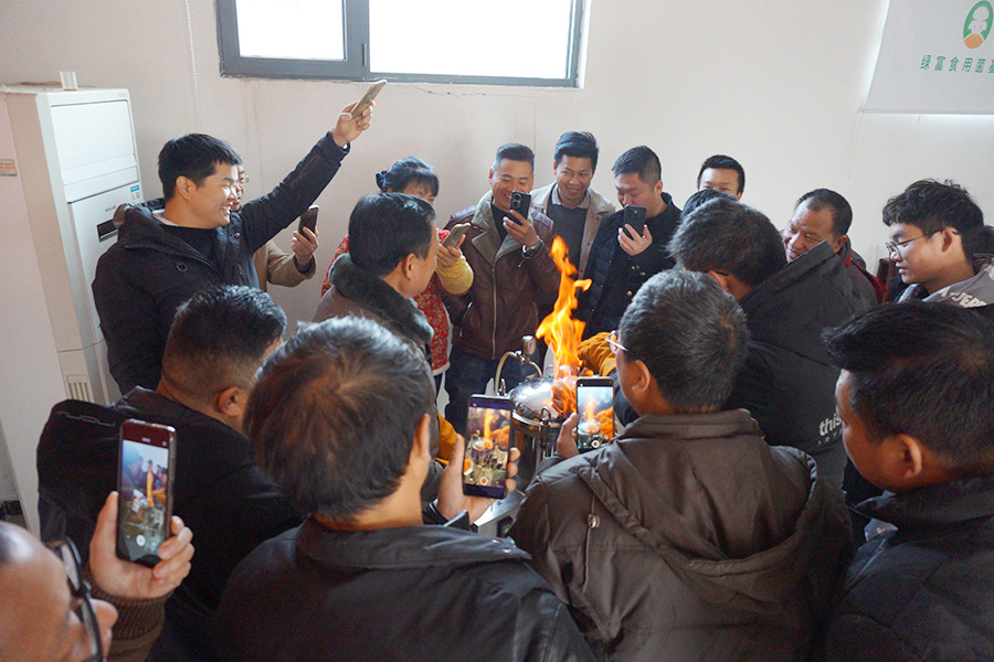 学习液体发酵罐接种技术2